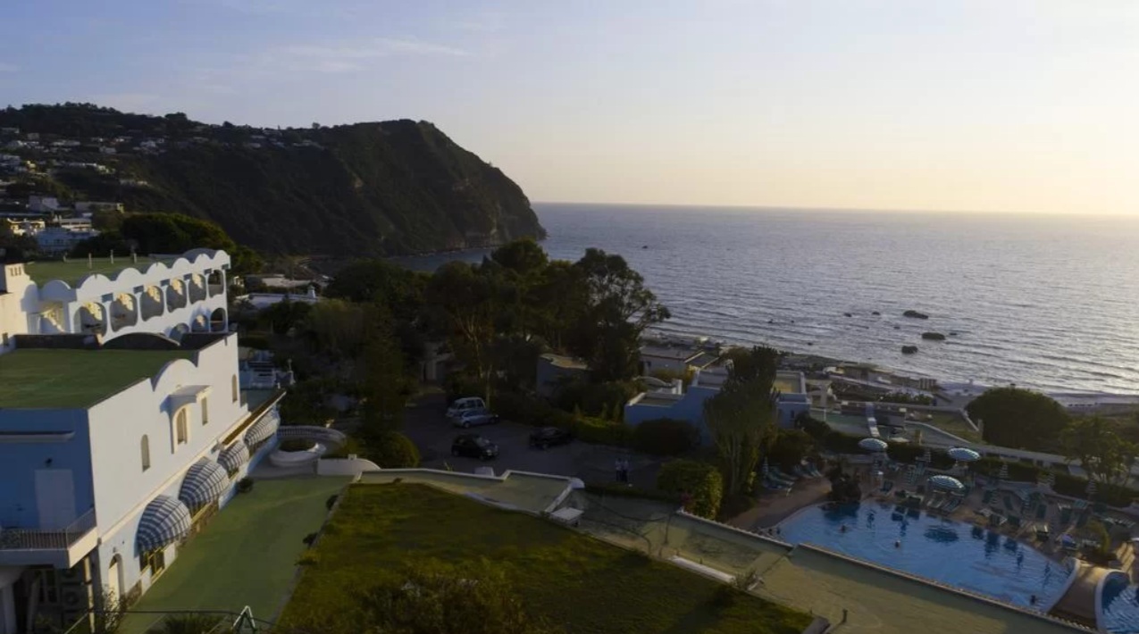 Benessere Settembre Ischia Lastminute Hotel Villa Teresa Forio Piscine Terme Vacanza Spiaggia Tre Stelle